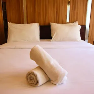 ab-hotel-kuta.hotelsseminyak.net/